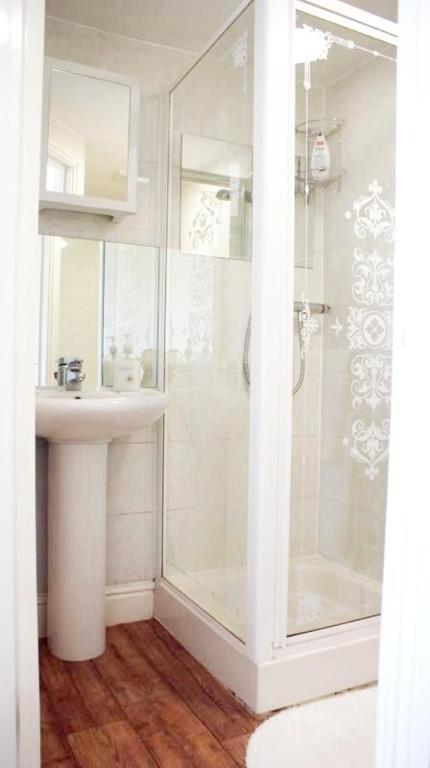 Bentons Guest House Челтнем Екстер'єр фото